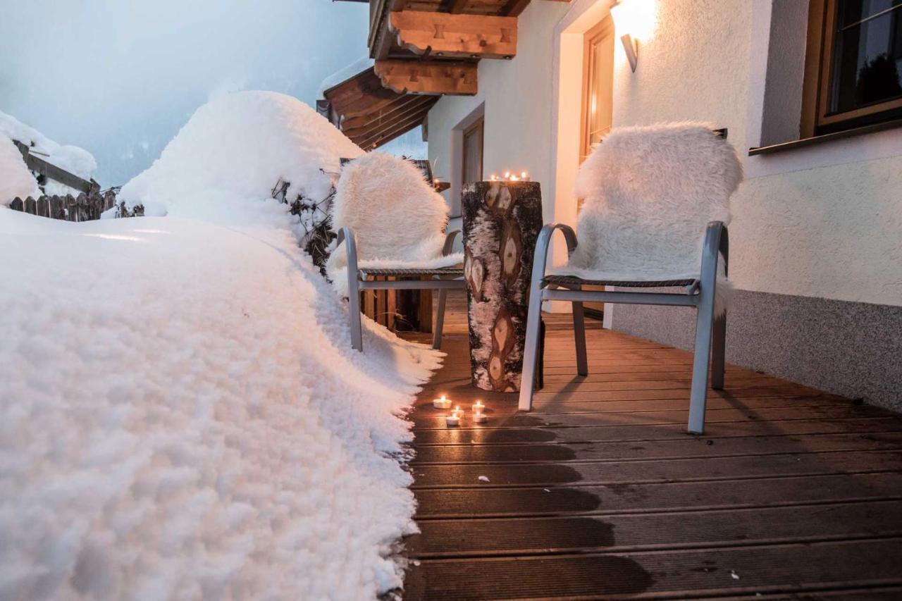 Stubaier Gletscher Xl Apartments Residenz Haus Alpenkoenig Ferienwohnungen Im Alpinen Charme Stubai Super Card Inklusive Neustift im Stubaital Exterior photo