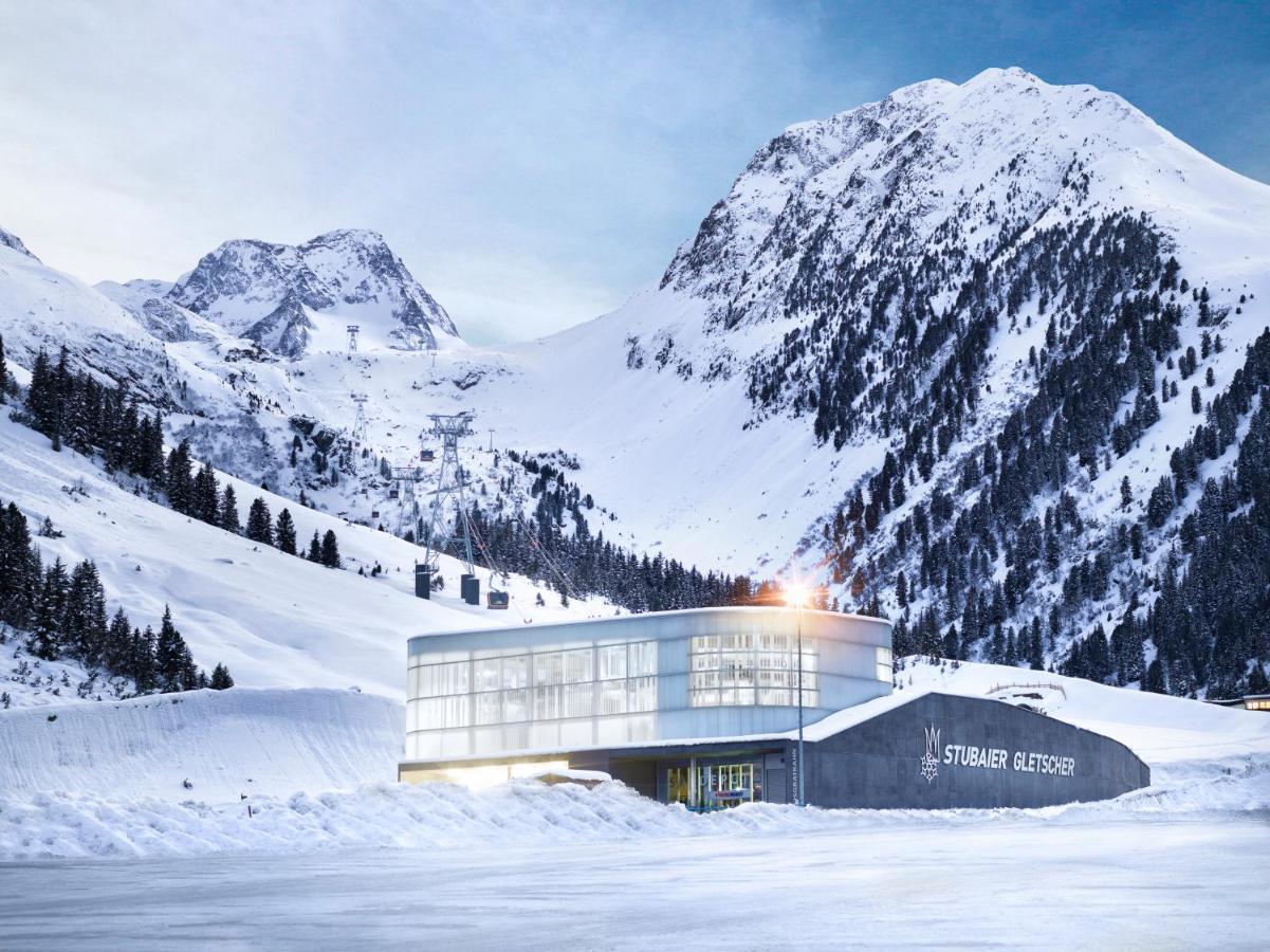 Stubaier Gletscher Xl Apartments Residenz Haus Alpenkoenig Ferienwohnungen Im Alpinen Charme Stubai Super Card Inklusive Neustift im Stubaital Exterior photo