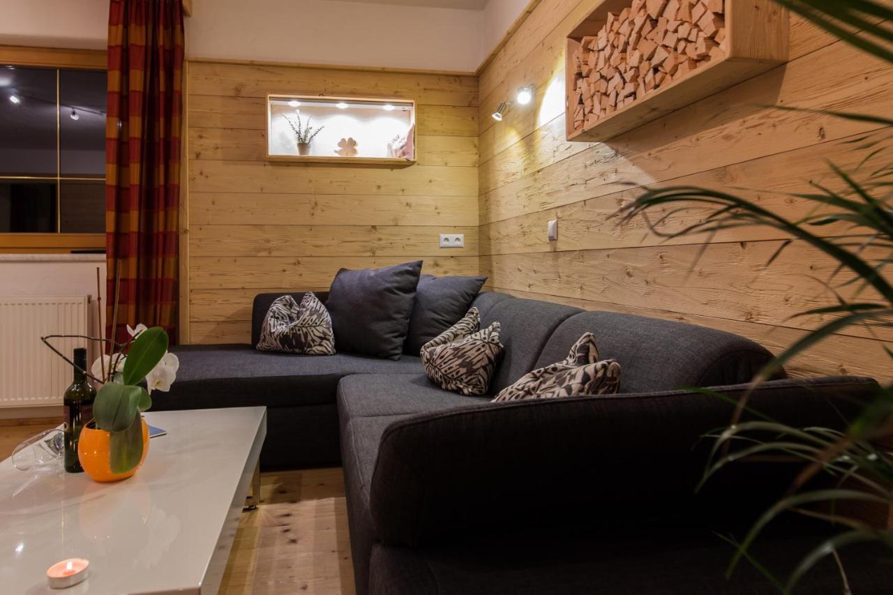 Stubaier Gletscher Xl Apartments Residenz Haus Alpenkoenig Ferienwohnungen Im Alpinen Charme Stubai Super Card Inklusive Neustift im Stubaital Exterior photo