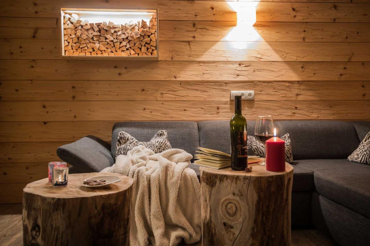Stubaier Gletscher Xl Apartments Residenz Haus Alpenkoenig Ferienwohnungen Im Alpinen Charme Stubai Super Card Inklusive Neustift im Stubaital Exterior photo