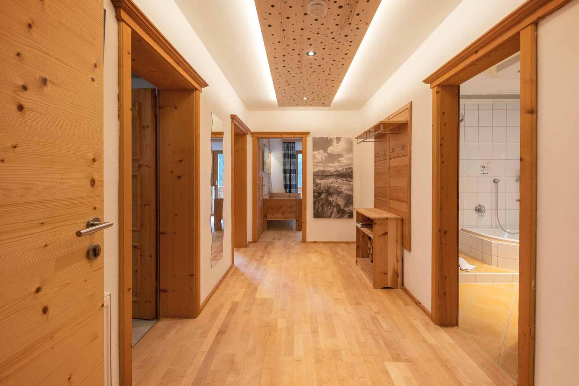 Stubaier Gletscher Xl Apartments Residenz Haus Alpenkoenig Ferienwohnungen Im Alpinen Charme Stubai Super Card Inklusive Neustift im Stubaital Exterior photo