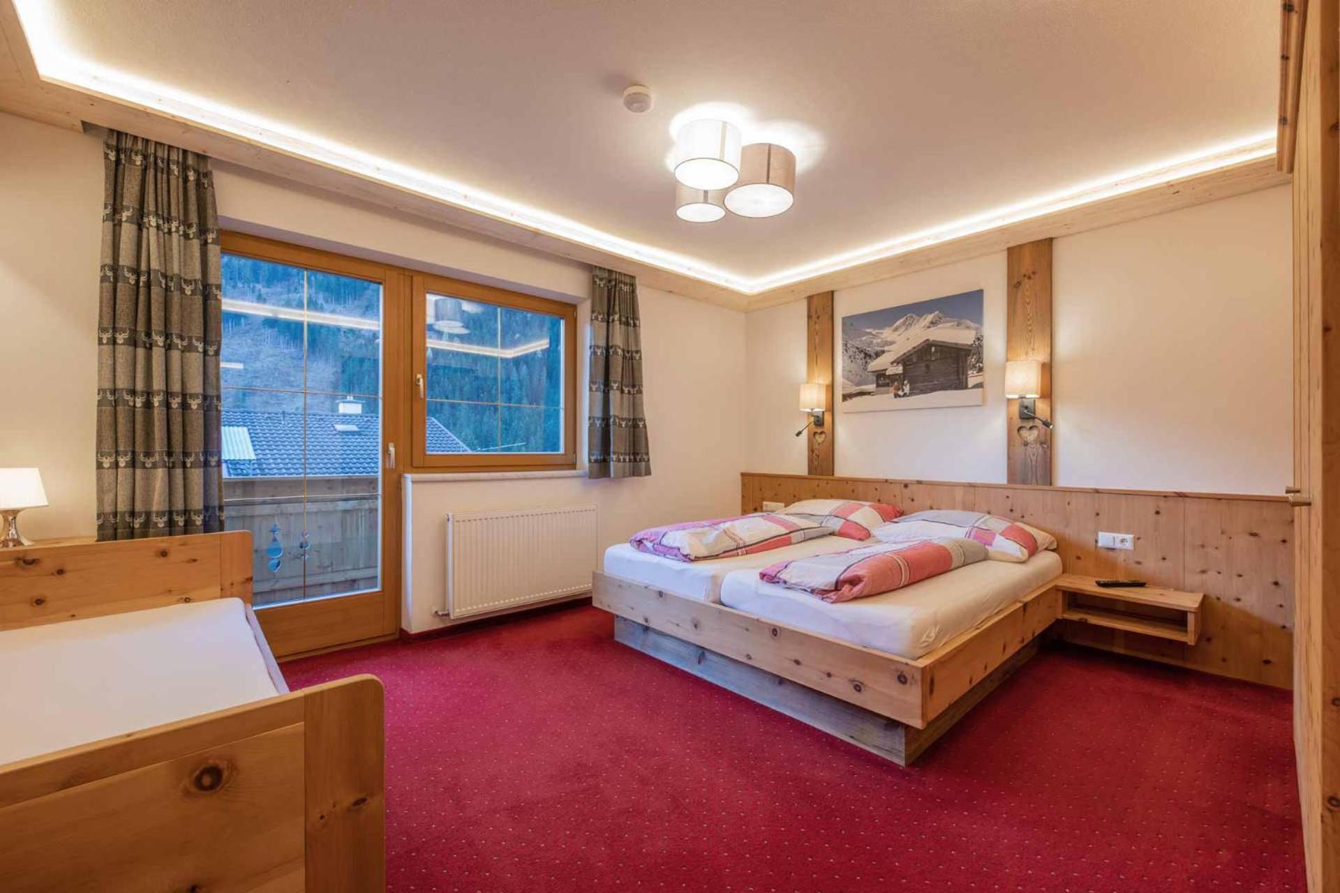 Stubaier Gletscher Xl Apartments Residenz Haus Alpenkoenig Ferienwohnungen Im Alpinen Charme Stubai Super Card Inklusive Neustift im Stubaital Exterior photo