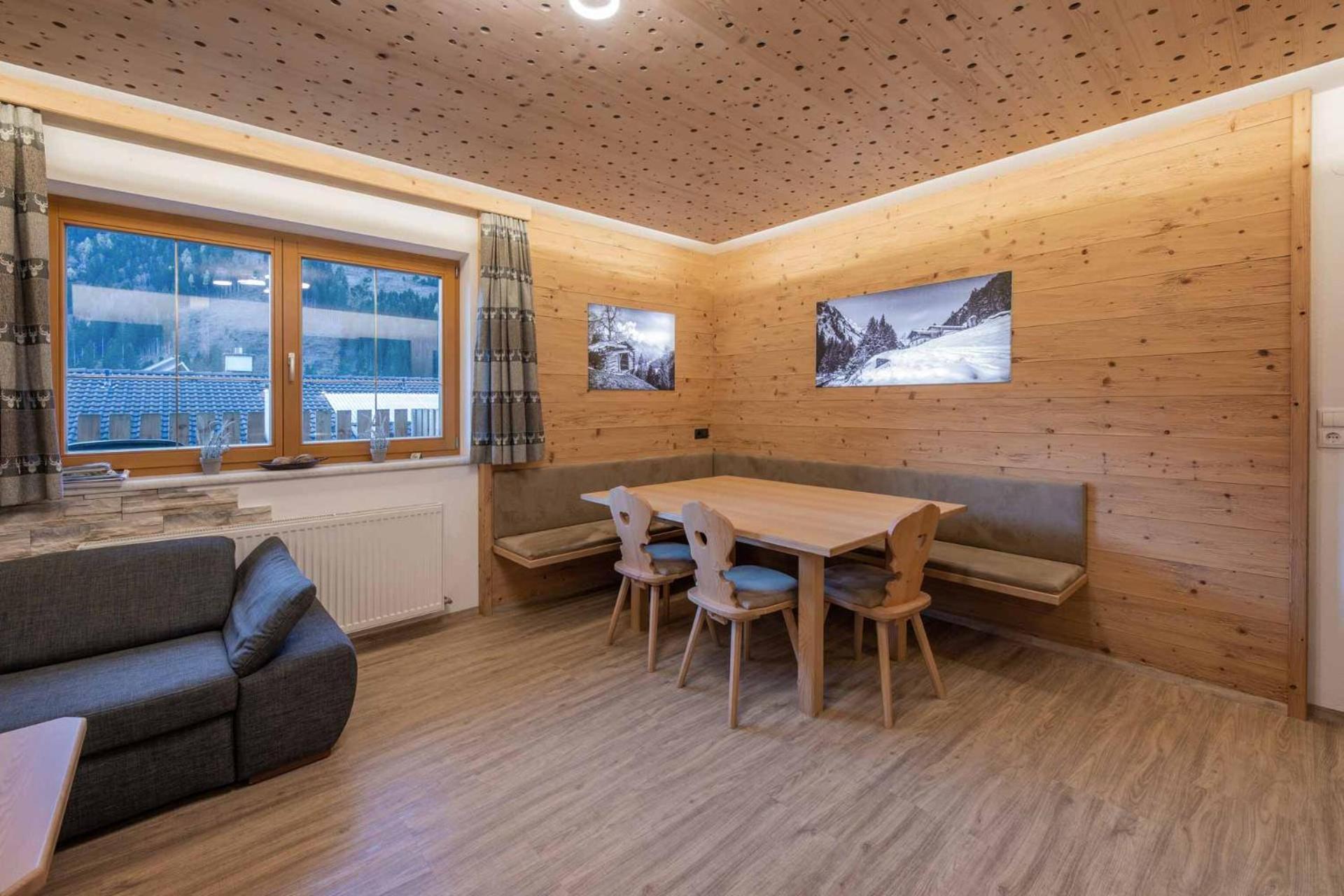 Stubaier Gletscher Xl Apartments Residenz Haus Alpenkoenig Ferienwohnungen Im Alpinen Charme Stubai Super Card Inklusive Neustift im Stubaital Exterior photo